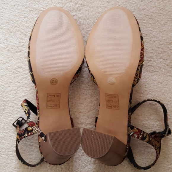 Anthropologie Jacquard Pearl Silk Brocade Block Heels Funky Boho Pumps Shoes - Picture 7 of 10